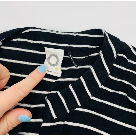 Anthropologie | Black and White Striped Women's Top size small - Picture 4 of 9